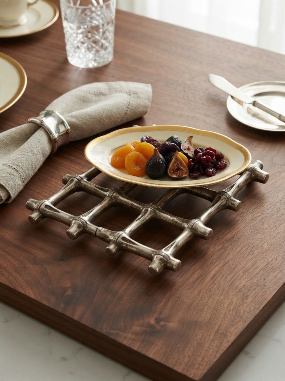 Vintage Elegance Silver Plated Trivet | Extendable Metal Hot Plate Holder | Mid